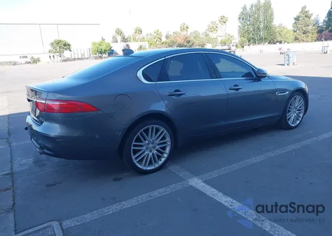 2016 Jaguar Xf 35T Prestige from USA, damaged, VIN SAJBK4BV1GCY20648